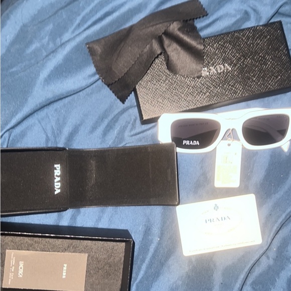 White Prada Symbols - Picture 3 of 3